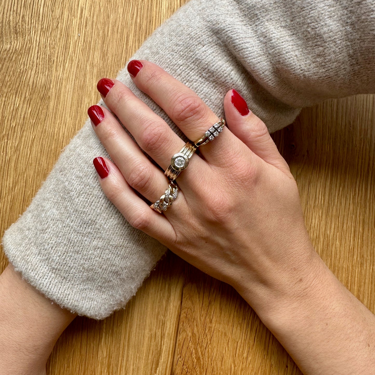 OH VALERIA. 14K - Diamant