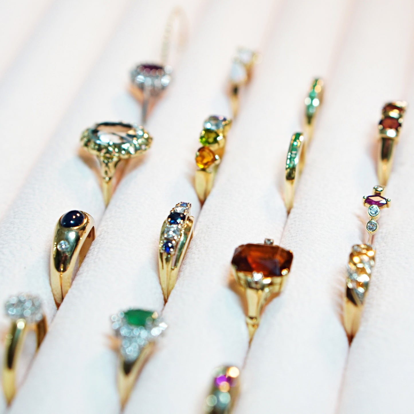 OH JESSICA. 14K - Saphir - Diamant